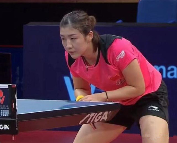 行上略显保 行上略显保